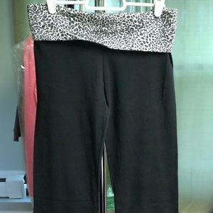 Victoria’s Secret yoga pants small